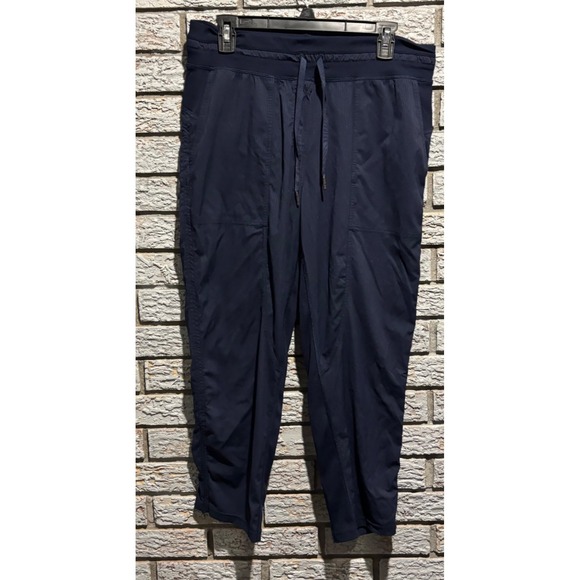 lululemon athletica Pants - Lululemon Dance Studio Crop Navy Blue Jogger Pants Size M
